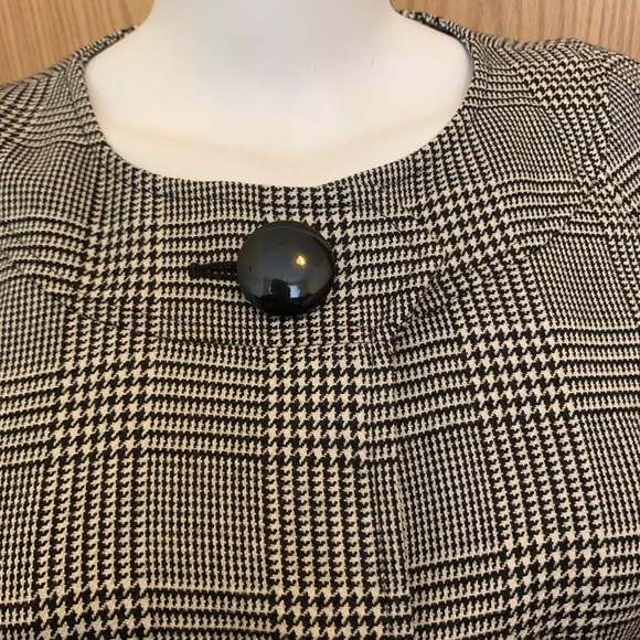 Anne Klein jacket - Picture 2 of 3